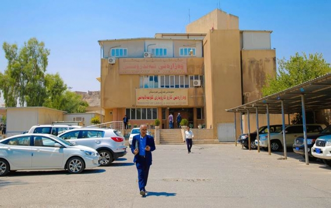 هاونیشتمانیان دەتوانن راستەوخۆ سکاڵا لەسەر فەرمانبەرانی حکومەت تۆماربکەن 